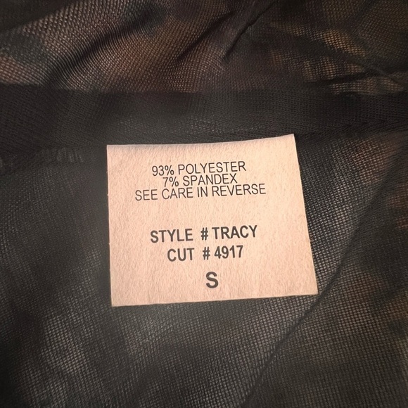 Mesmerize womans zip sequin jacket. Size S NWOT - Picture 12 of 13